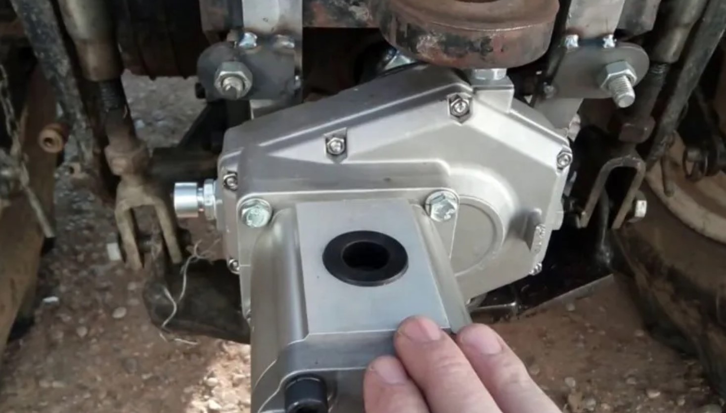 Tariff-free KM7002 Series Tractor Aluminium Multipliter Gearbox PTO Speed Increaser for Hydraulic Pump