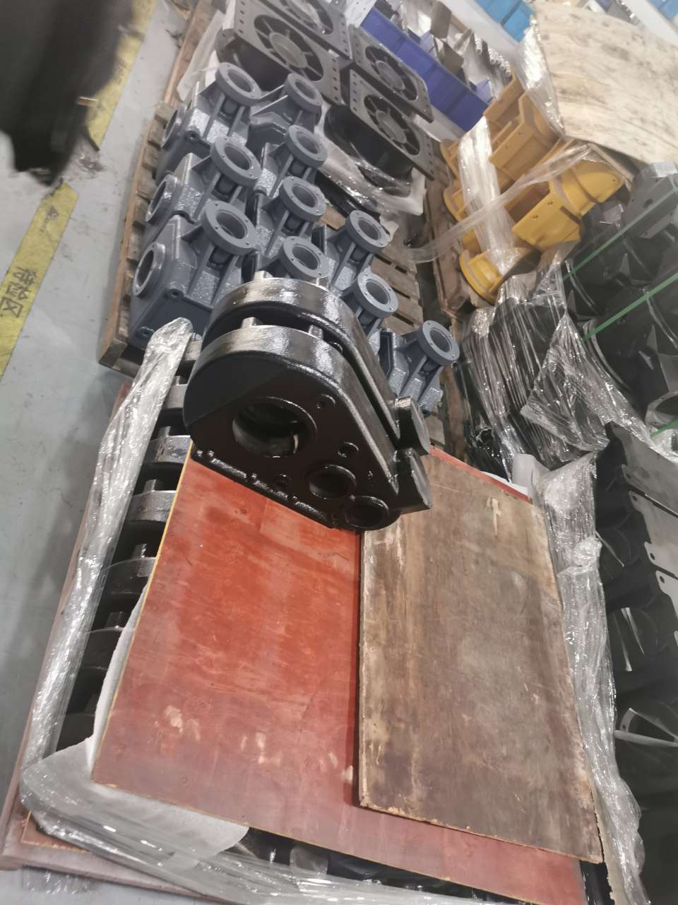 Vietnamese-Made Round Baler Gearbox Speed Reducer for Agricultural Machinery Harvester Gear Drive