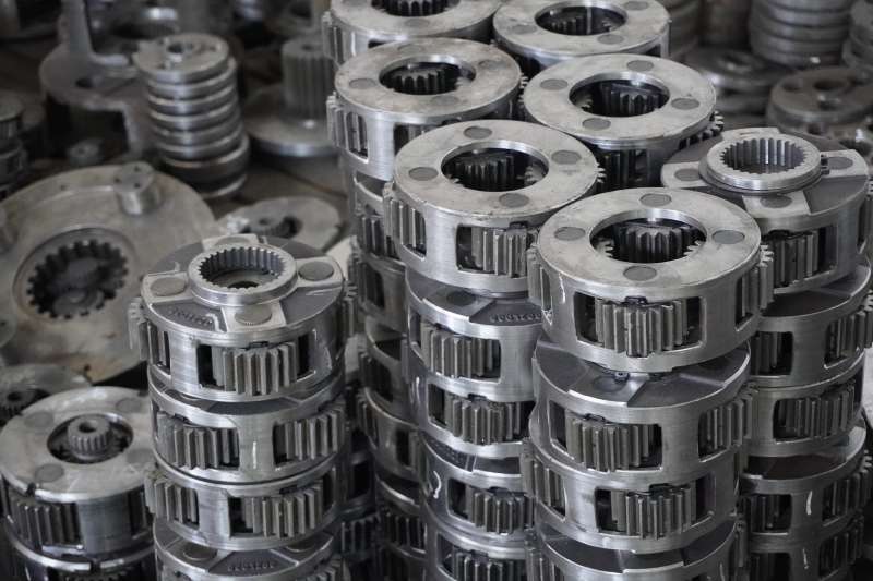 Vietnam Factory Swing Gearbox Planetary Gear Reduction Reducer Excavator Fit for Caterpillar E307B