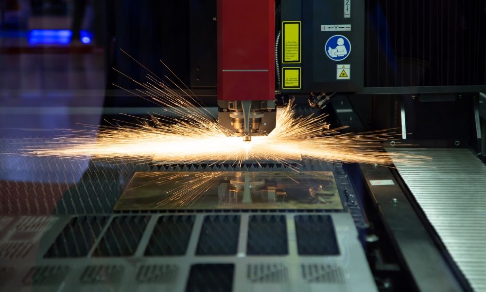 Vietnam Factory TC-PMT Customized 1-6kw Plate and Integrated & Fiber Laser Cutting Machine for Metal Sheet Tube Tariff-free