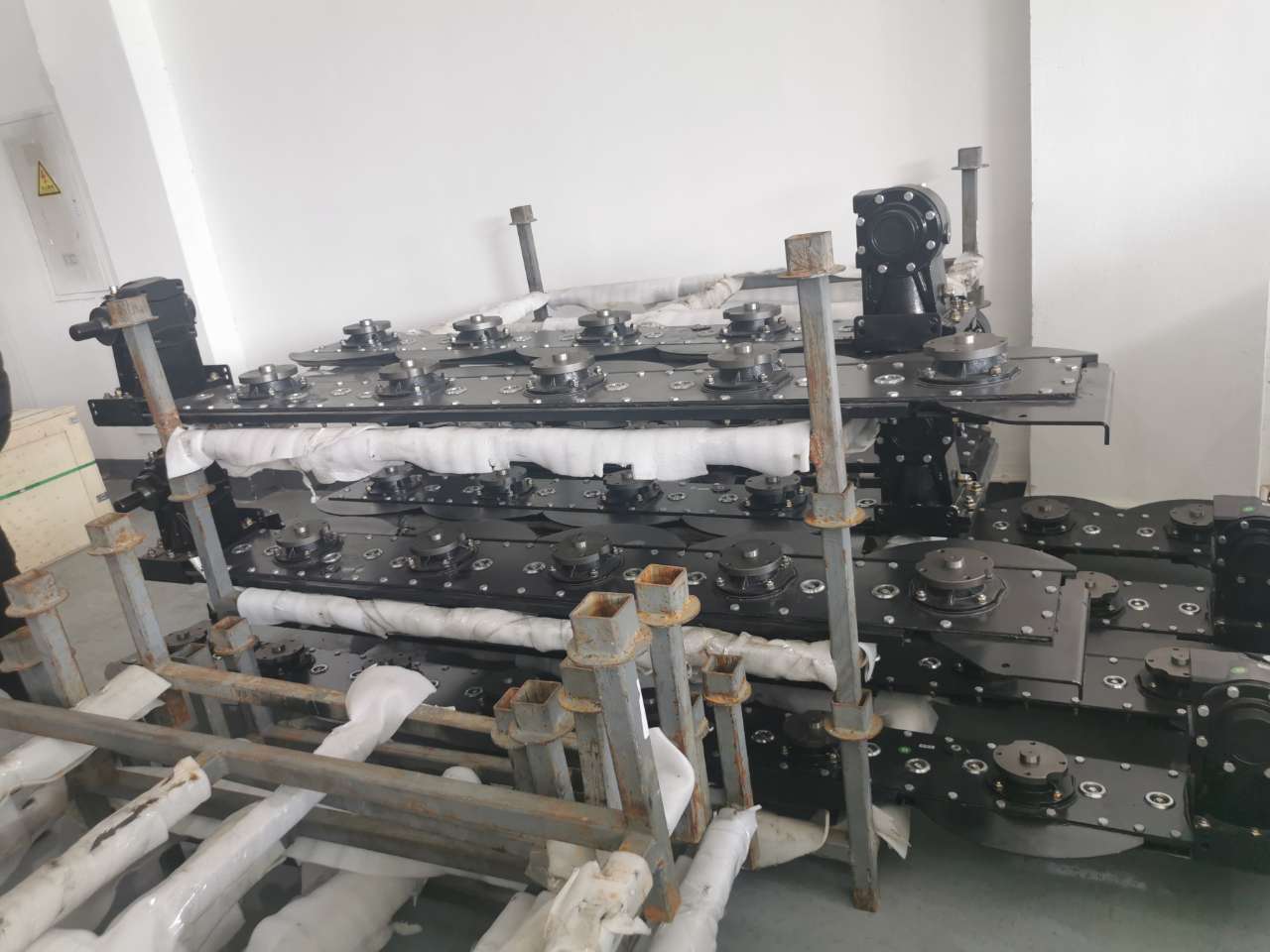 Vietnamese-Made Round Baler Gearbox Speed Reducer for Agricultural Machinery Harvester Gear Drive