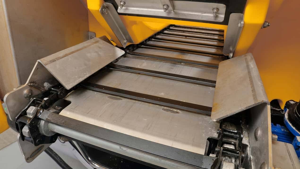 662 667H 667X 667K 88C 88K 667XH Conveyor Detachable Drop Forged Steel Pintle Chain for Feed Mixer Fertilizers Made in Vietnam