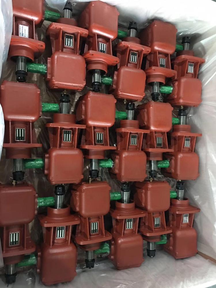 Agricultural Gear Box 90 Degree Tractor Parts Repair 540 Pto Lawn Rotary Cutter Mower Gearbox for Replacement Bush Hog Kubota