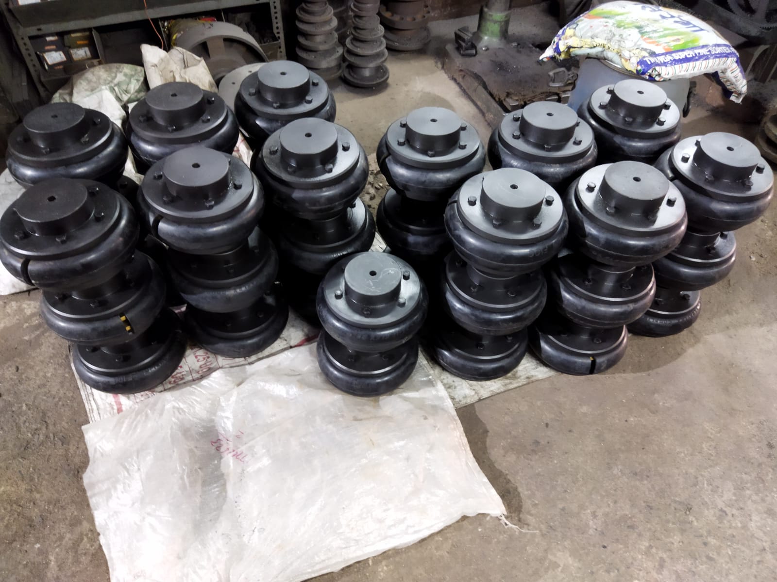 F50 F80 Flex Shaft Motor Water Pump Hydraulic Connector Fenaflex Fenner Pvc Tire Flexible Rubber Tyre Coupling Tariff-free